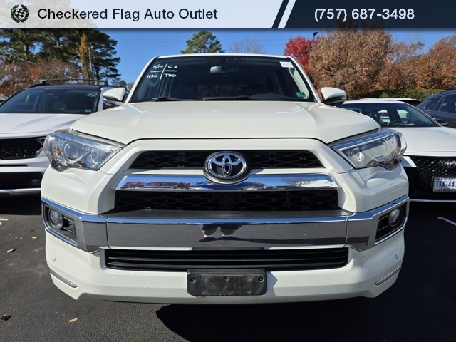 2017 Toyota 4Runner Limited 4WD photo 2