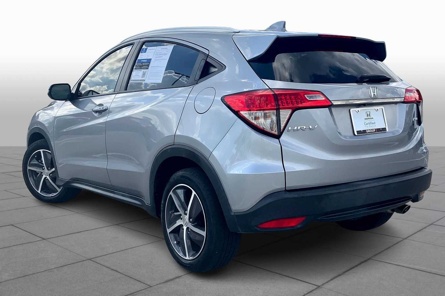 2022 Honda HR-V EX-L photo 11