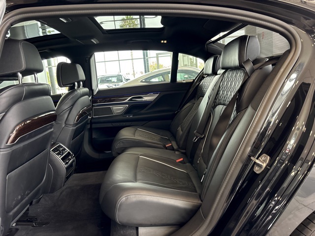 2022 Bmw 750Li photo 21