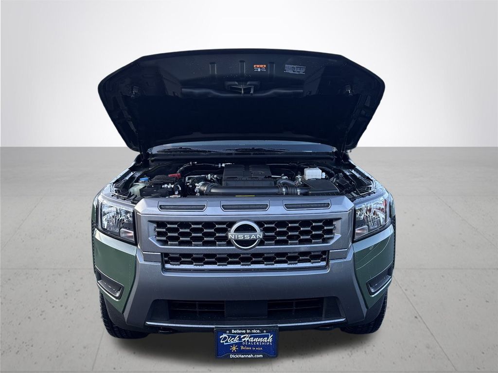 2025 Nissan Frontier SV photo 4