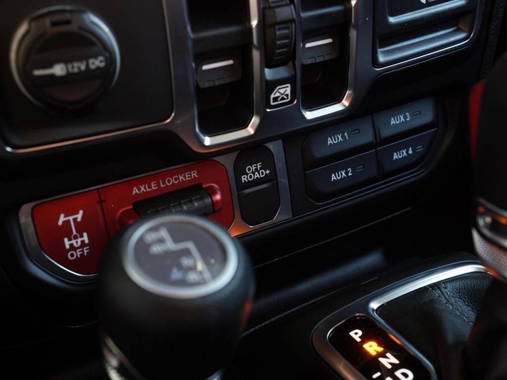 New 2026 Anvil Clear-Coat Exterior Paint Jeep Willys image 13