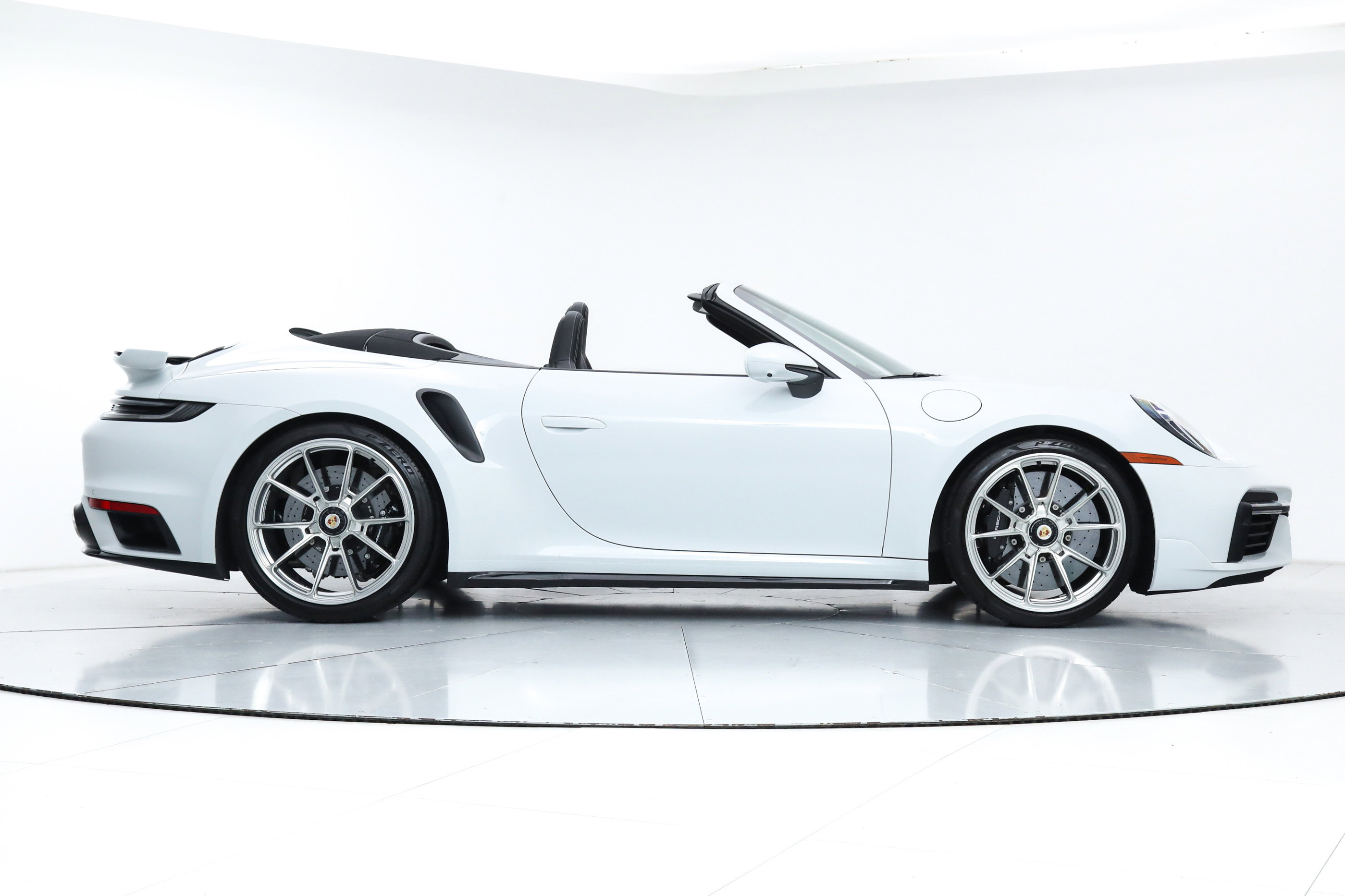 2023 Porsche 911 Turbo S Cabriolet photo 10