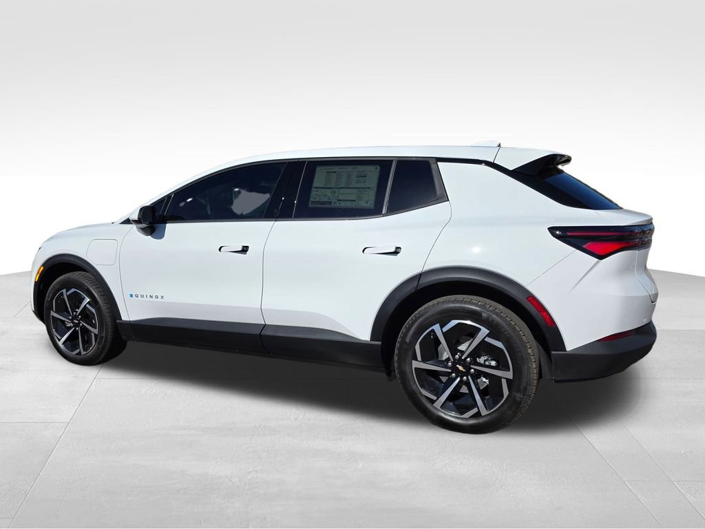 2026 Chevrolet Equinox EV 1LT photo 4