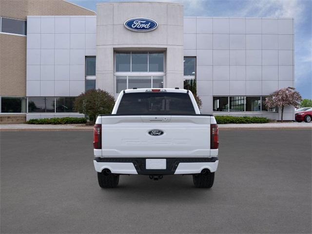 2025 Ford F-150 XLT photo 3