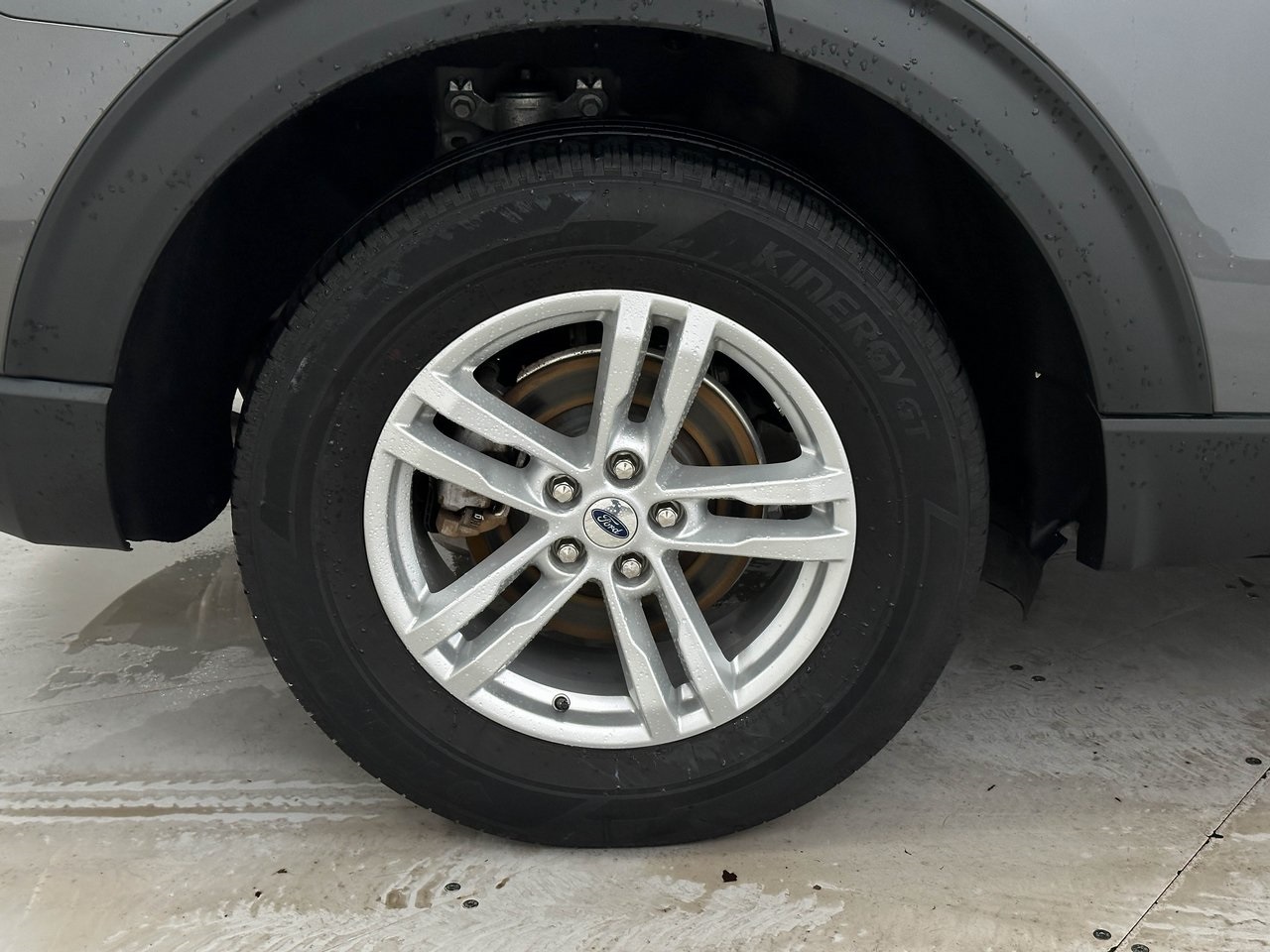 2022 Ford Explorer XLT photo 29