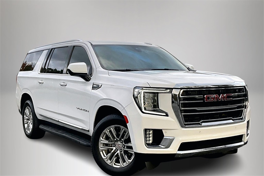 2022 GMC Yukon XL SLT's photo