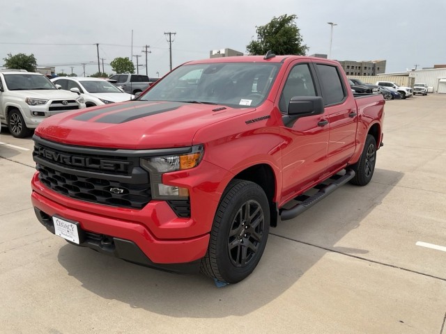 2025 Chevrolet Silverado 1500 Custom