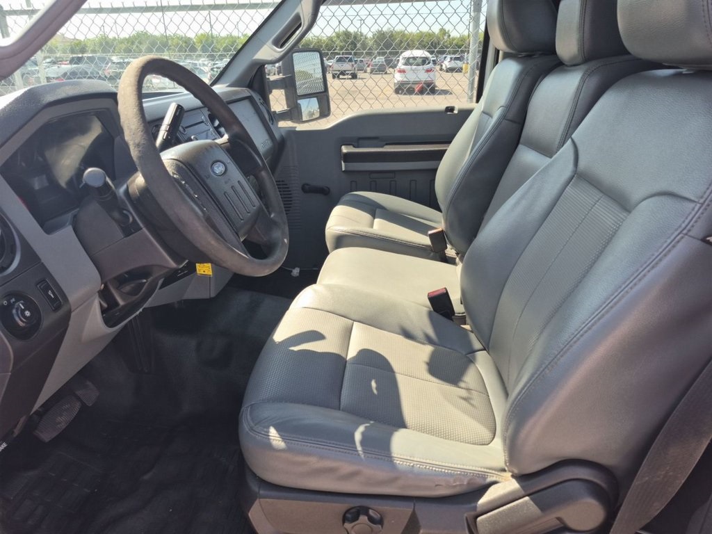 2015 Ford F-350 photo 5