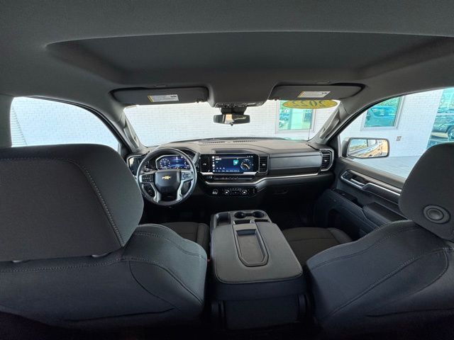 2022 Chevrolet Silverado 1500 LT photo 24
