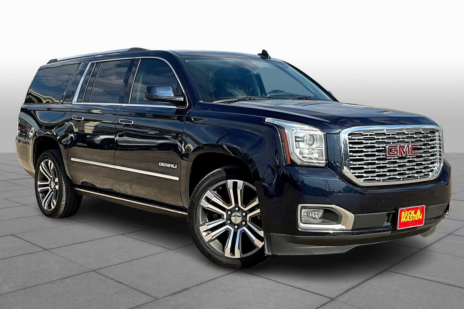 2020 Gmc Yukon XL Denali photo 2