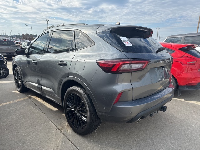 2023 Ford Escape ST-Line Elite photo 3