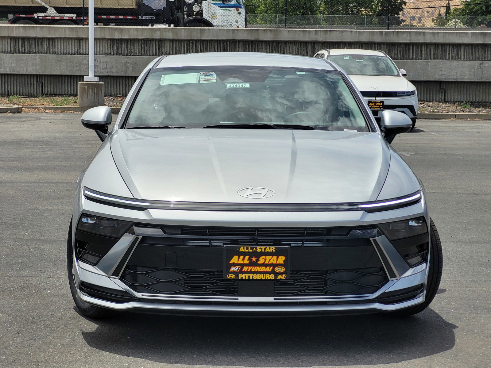 2025 Hyundai Sonata SEL photo 2