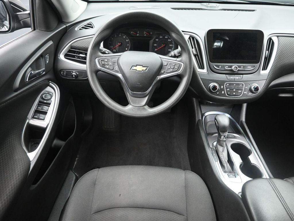 2023 Chevrolet Malibu 1LT photo 8