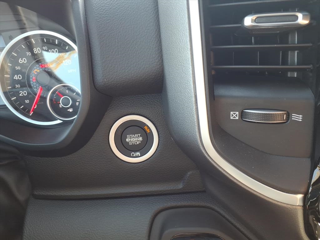 2025 Ram 1500 Big Horn Lone Star photo 17