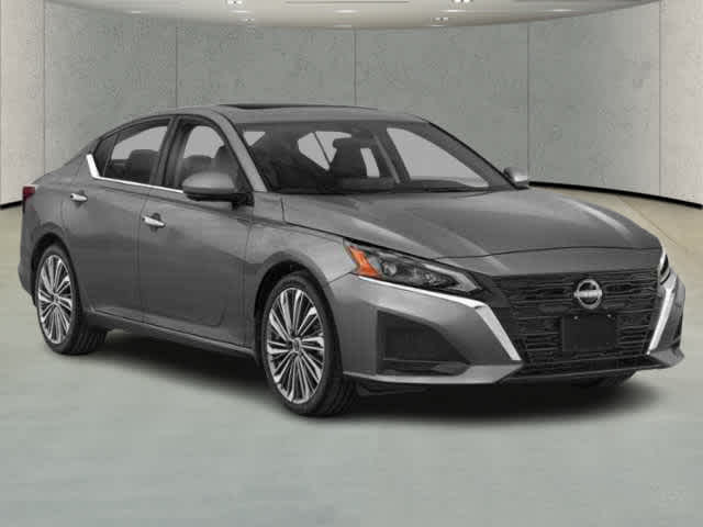 2025 Nissan Altima SL photo 6