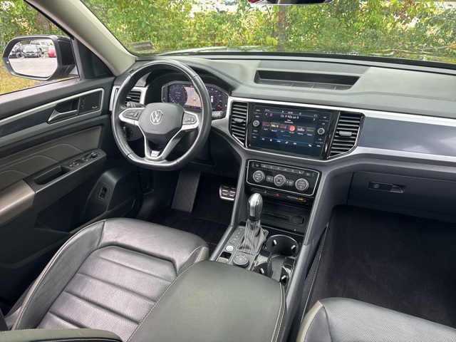 2023 Volkswagen Atlas V6 SEL Premium R-Line photo 11