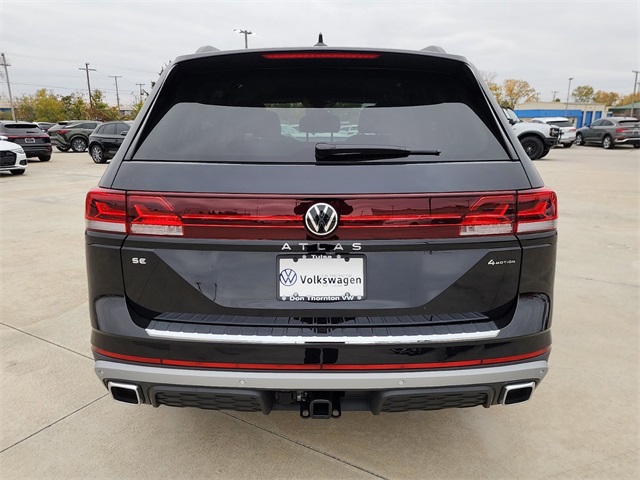 2025 Volkswagen Atlas Peak Edition SE Technology photo 3