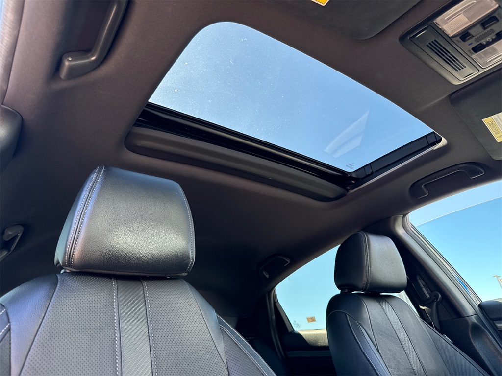 2018 Honda Civic EX-L photo 9