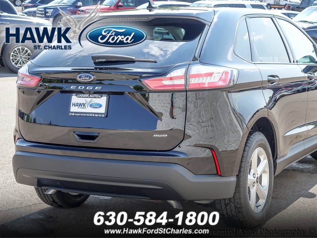 2024 Ford Edge SE photo 4