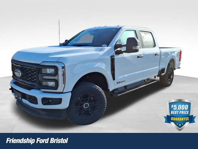 2026 Ford F-350 Super Duty XL's photo