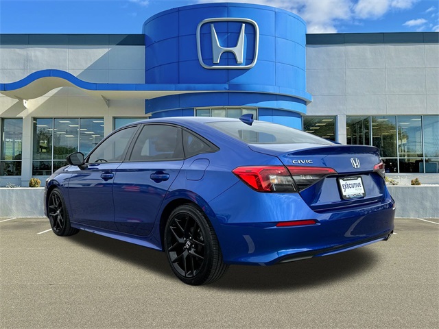 2023 Honda Civic Sport photo 3