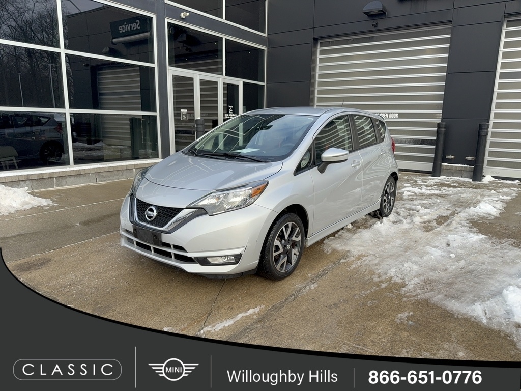 2017 Nissan Versa Note SR's photo