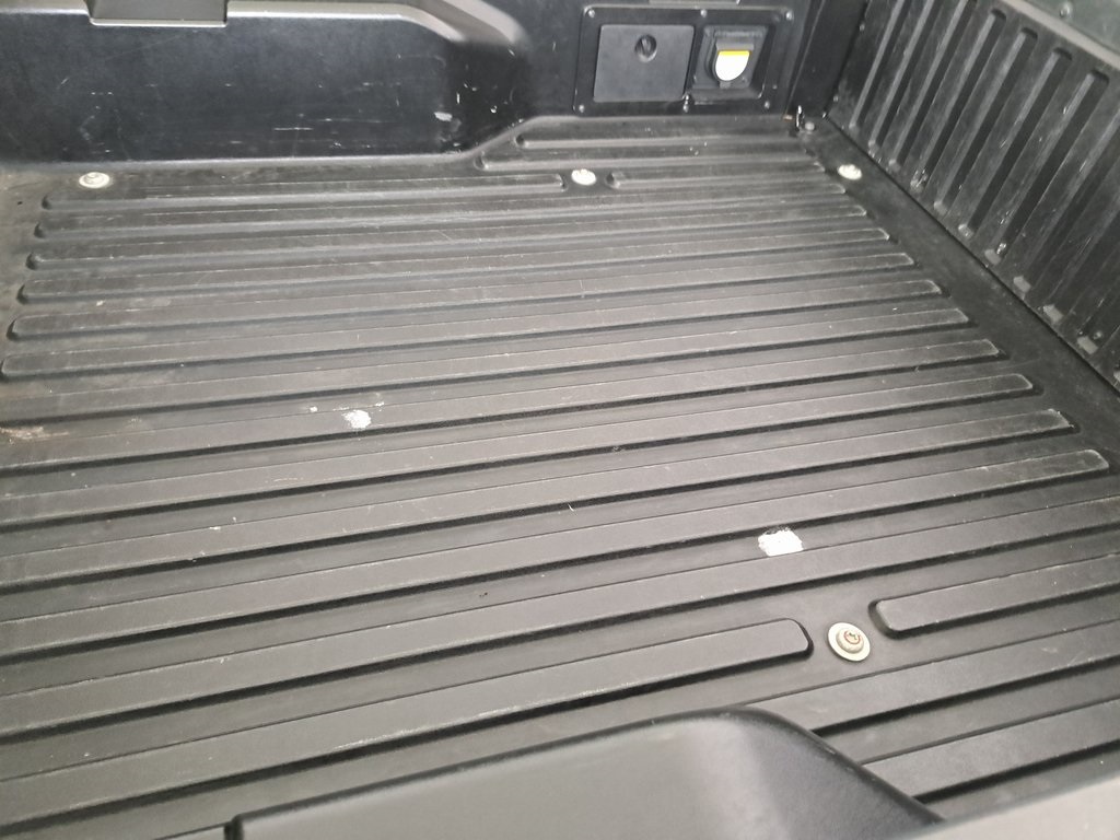 2023 Toyota Tacoma TRD Off-Road photo 25
