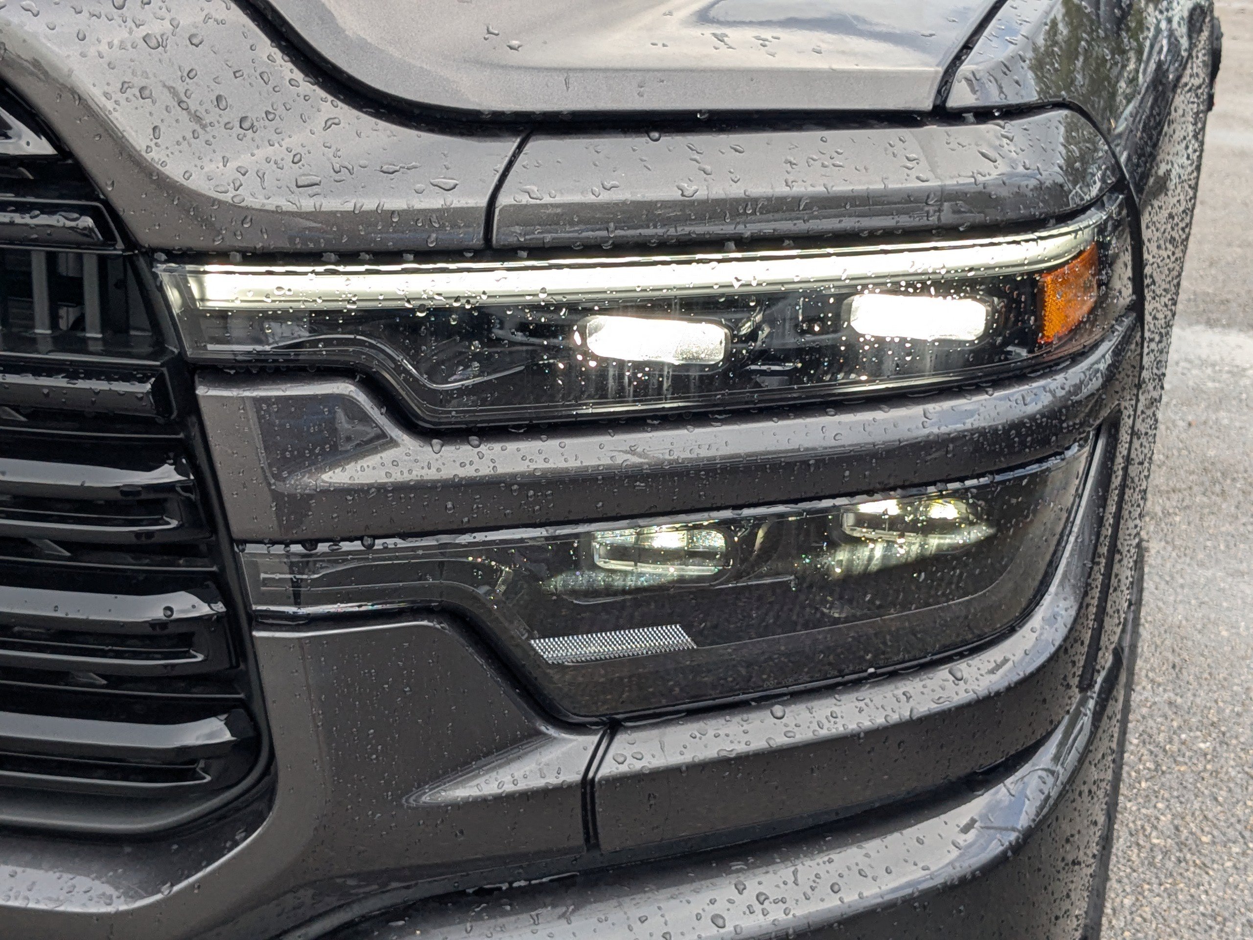 2025 Ram 2500 Laramie photo 8