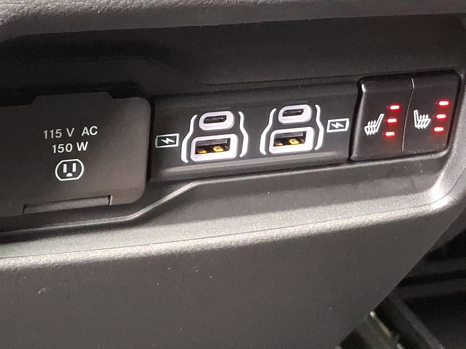 2025 Jeep Grand Cherokee Limited photo 7