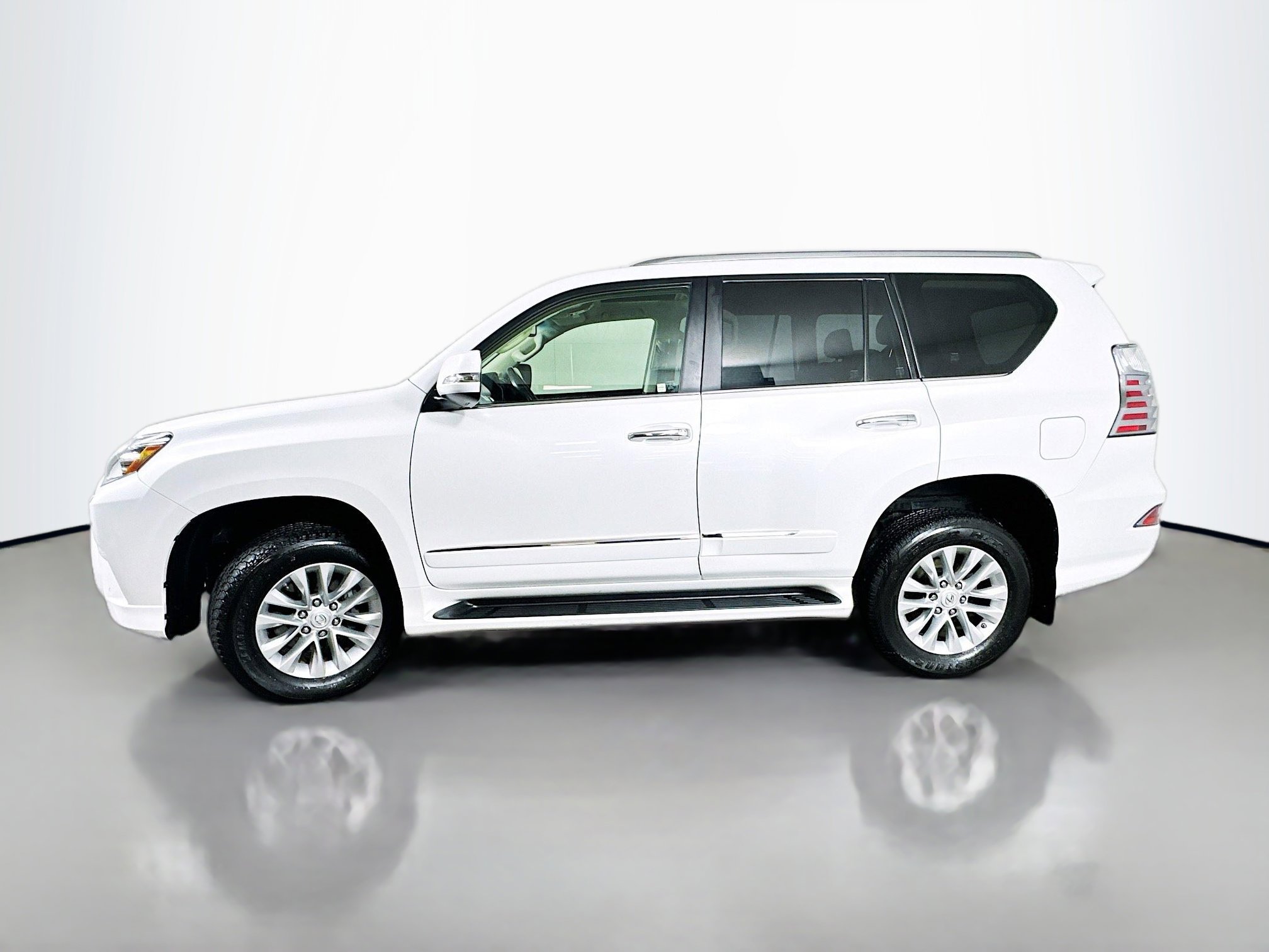 2018 Lexus GX 460 photo 4