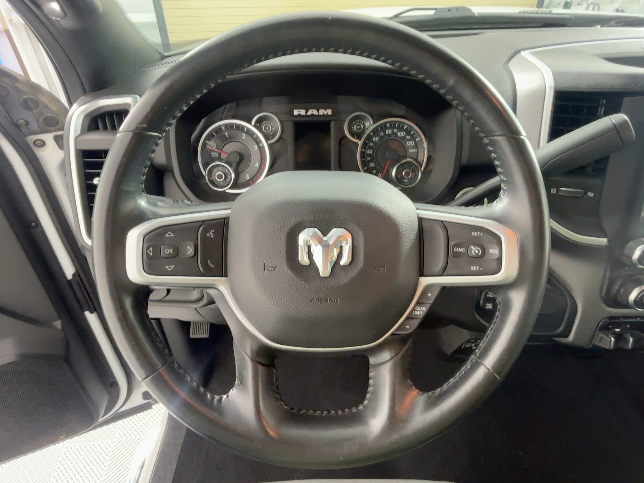 2023 Ram 2500 Big Horn photo 15