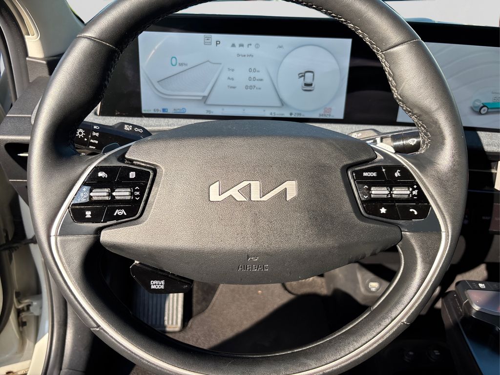 2022 Kia EV6 Wind photo 23