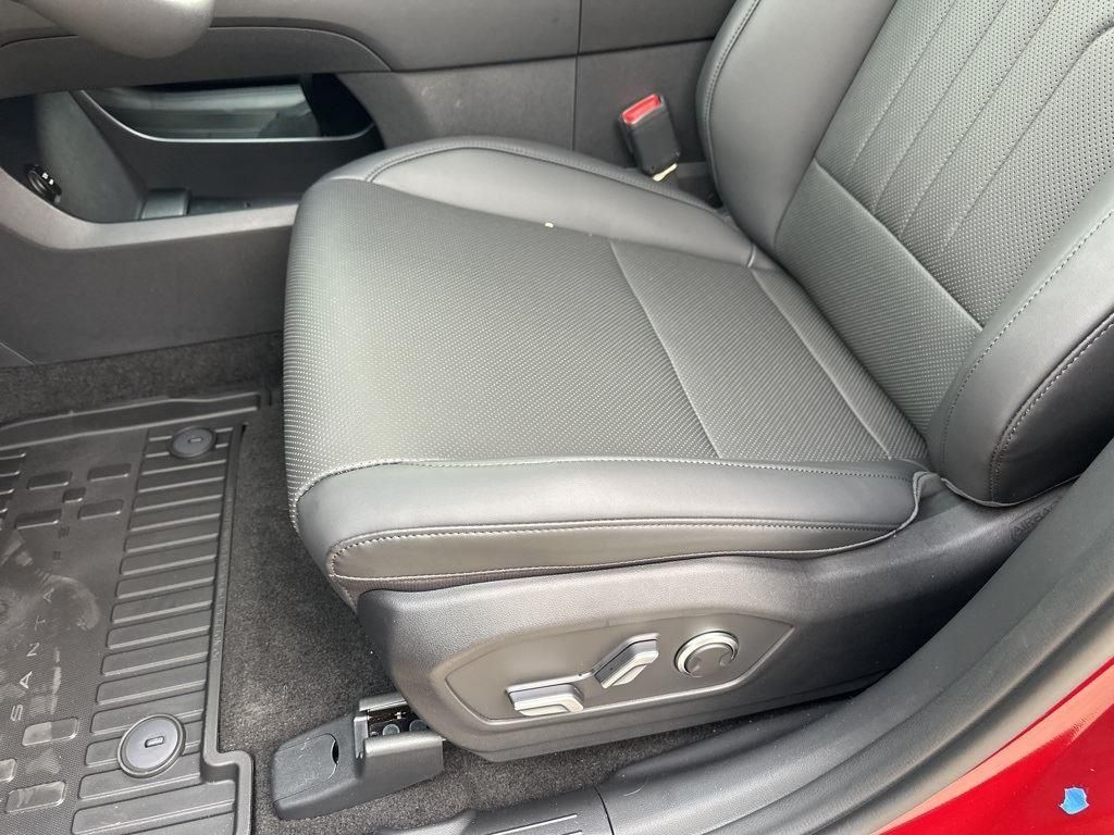 2025 Hyundai Santa Fe XRT photo 3