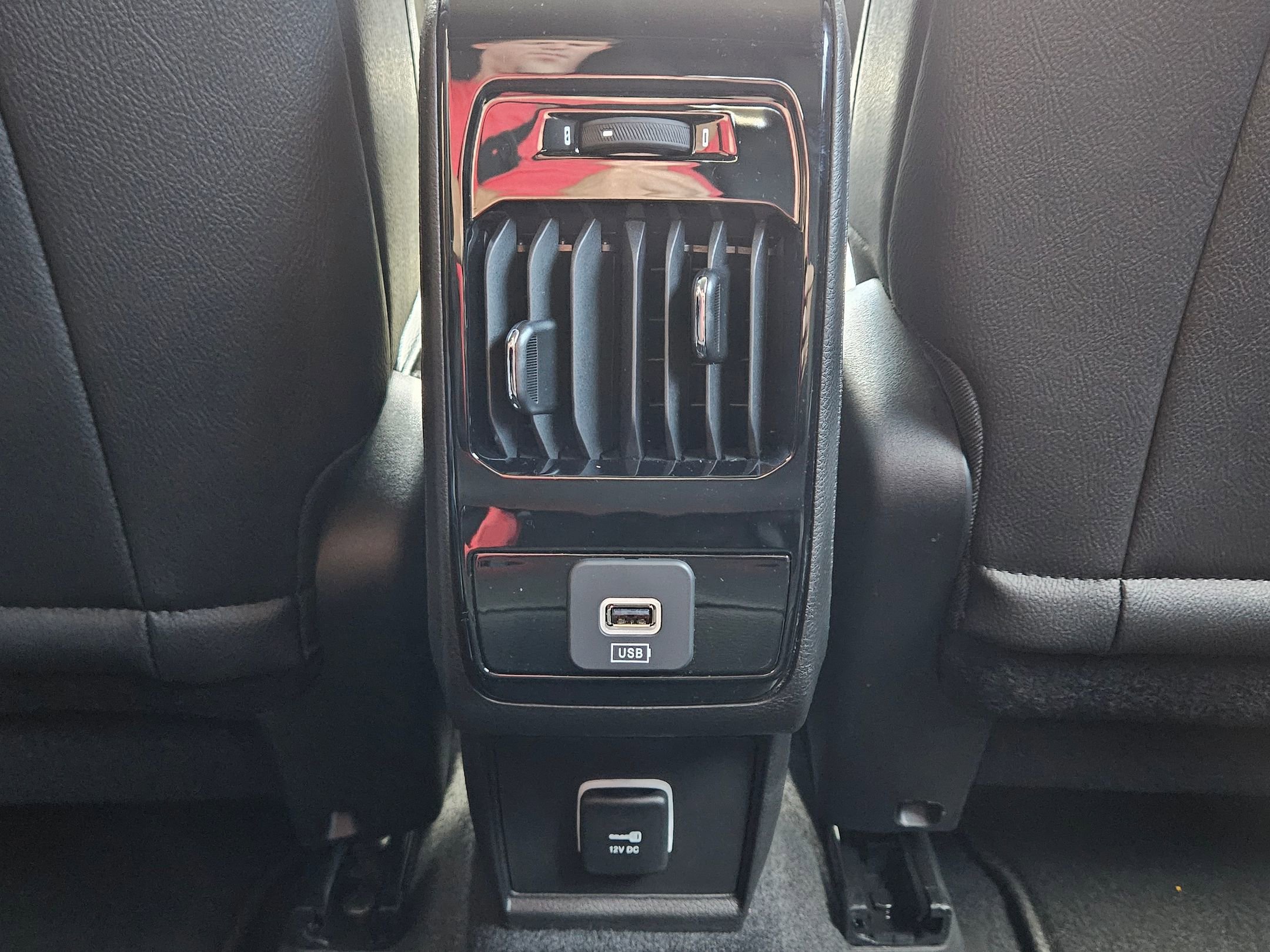 2025 Jeep Compass Limited photo 24