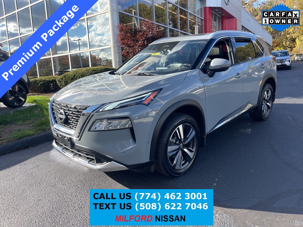 2023 Nissan Rogue Platinum's photo