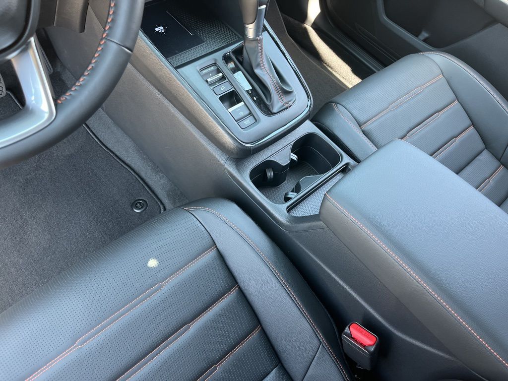 2026 Honda CR-V Hybrid Sport-L photo 5