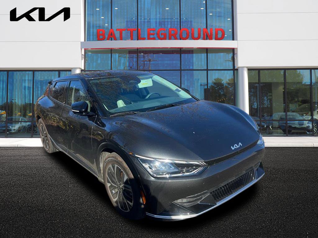 2022 Kia Ev6 Wind's photo