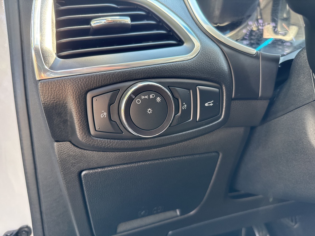2018 Ford Edge Sport photo 38