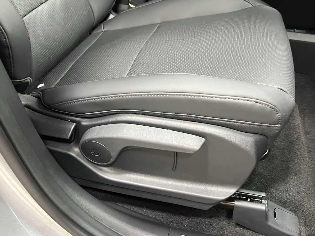 2025 Hyundai Santa Fe SEL photo 19