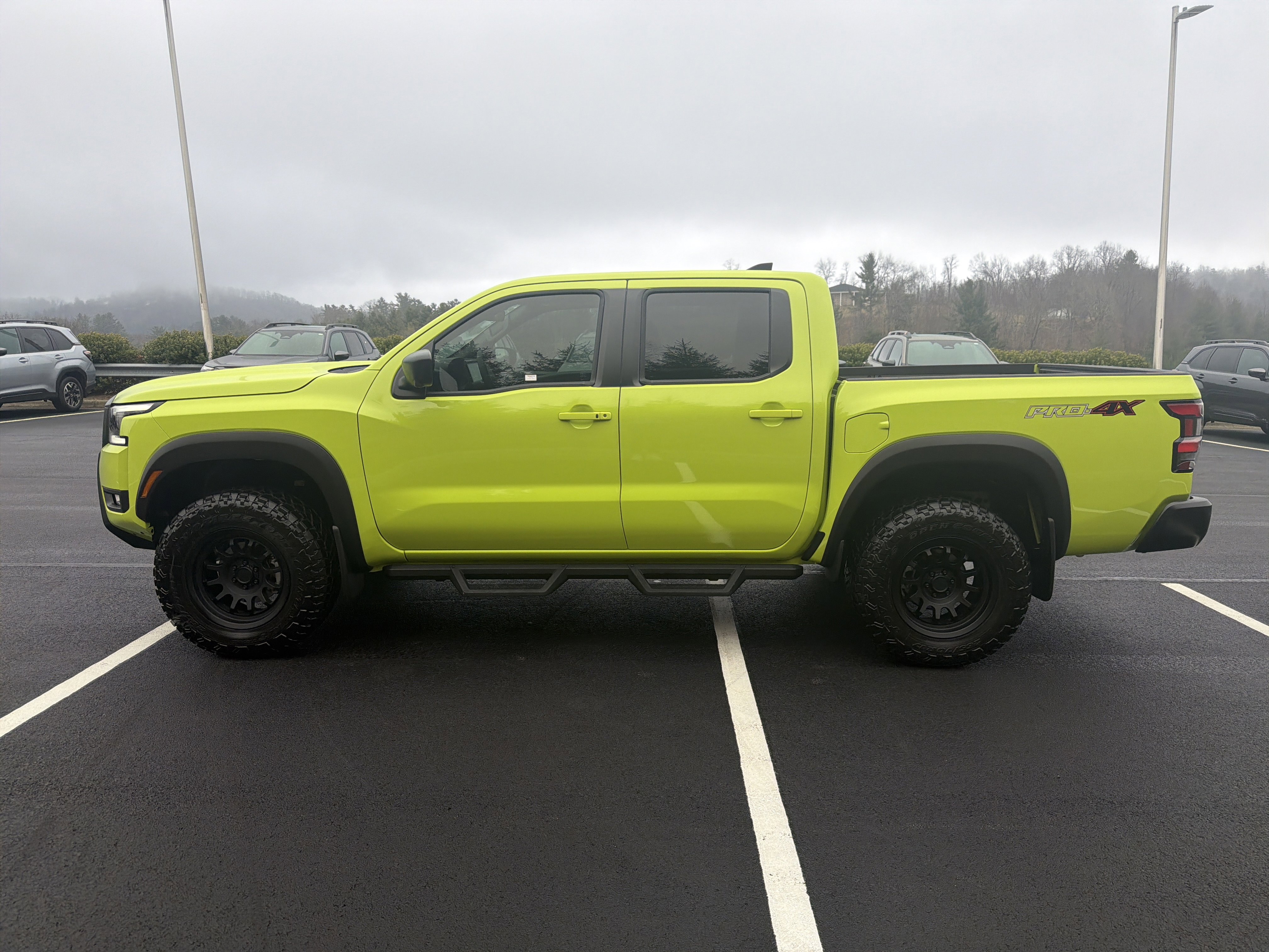 2026 Nissan Frontier PRO-4X's photo