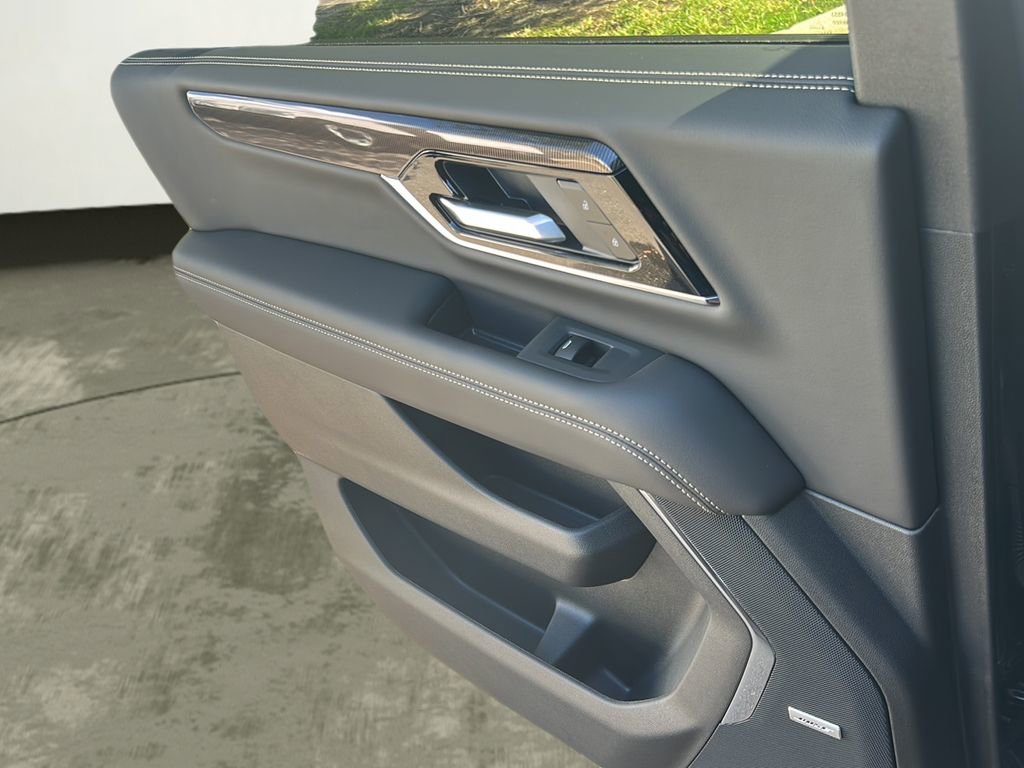 2025 Gmc Yukon XL photo 21