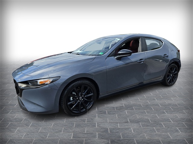 2024 Mazda Mazda3 2.5 s Carbon photo 3