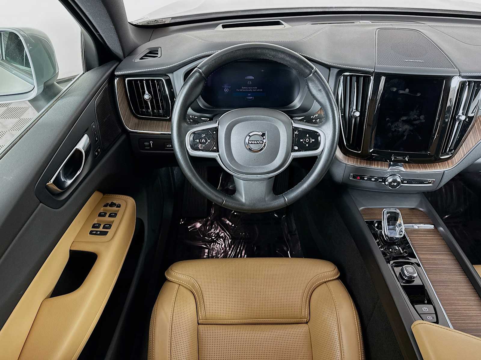 2022 Volvo XC60 Inscription photo 17