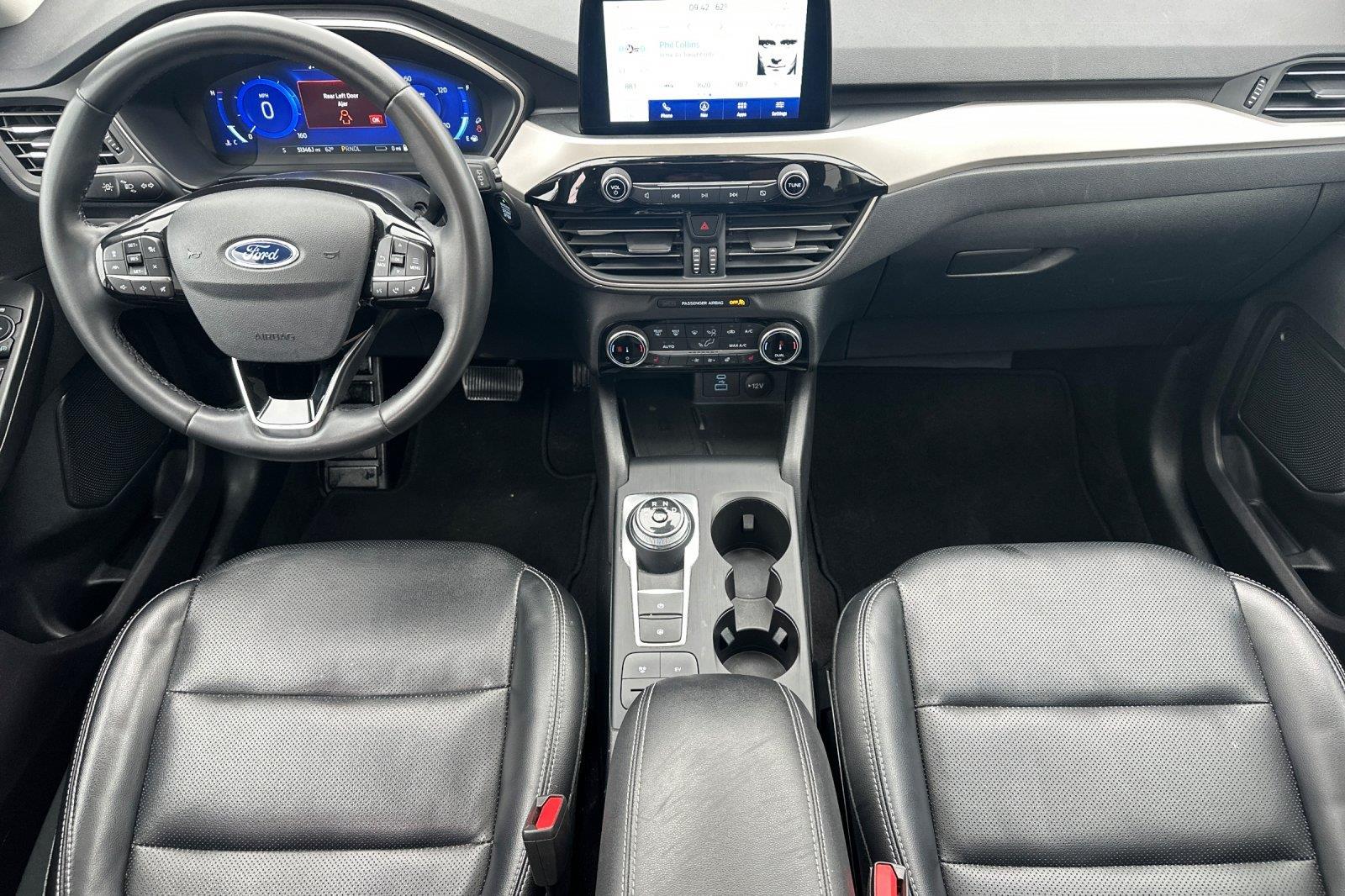 2022 Ford Escape SEL Plug-In Hybrid photo 3
