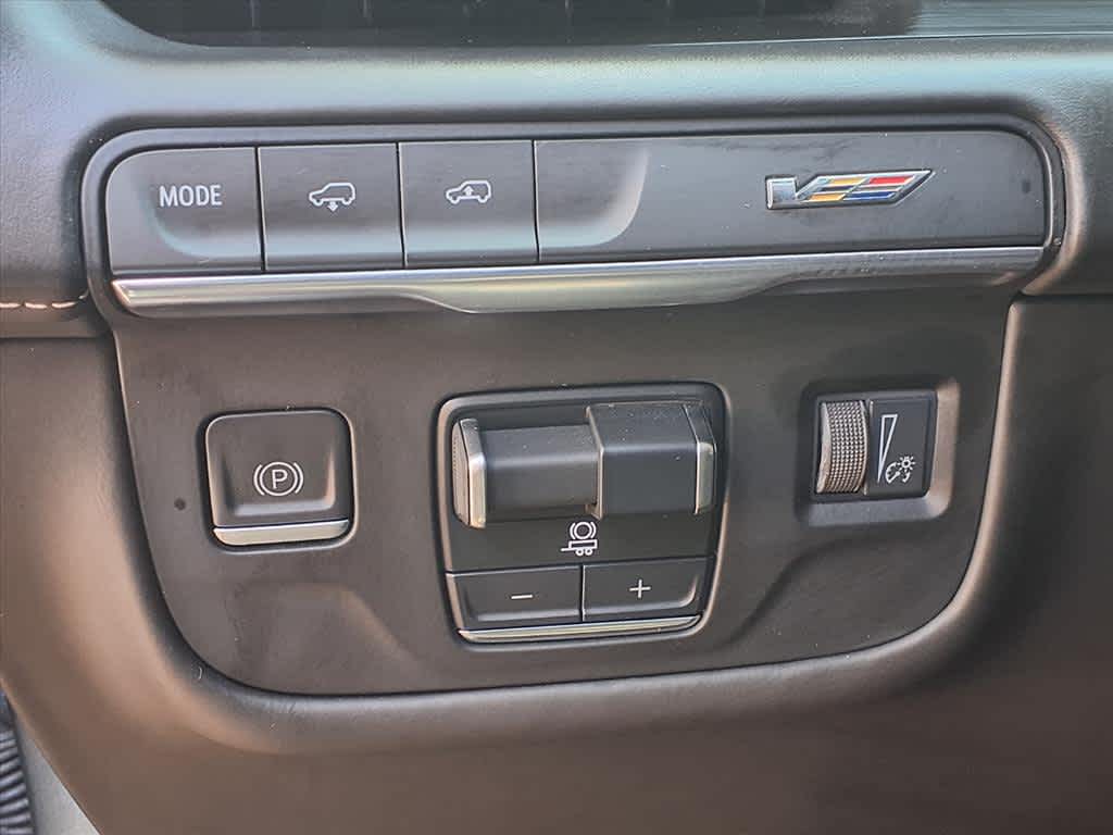 2023 Cadillac Escalade ESV photo 13
