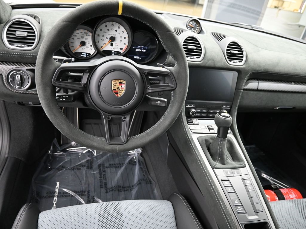2024 Porsche Cayman GT4 RS photo 6