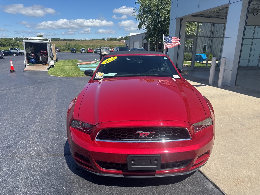Used 2013 Ford Mustang V6 with VIN 1ZVBP8EM1D5259486 for sale in Orfordville, WI