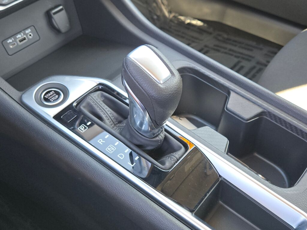 2023 Nissan Sentra SV photo 21