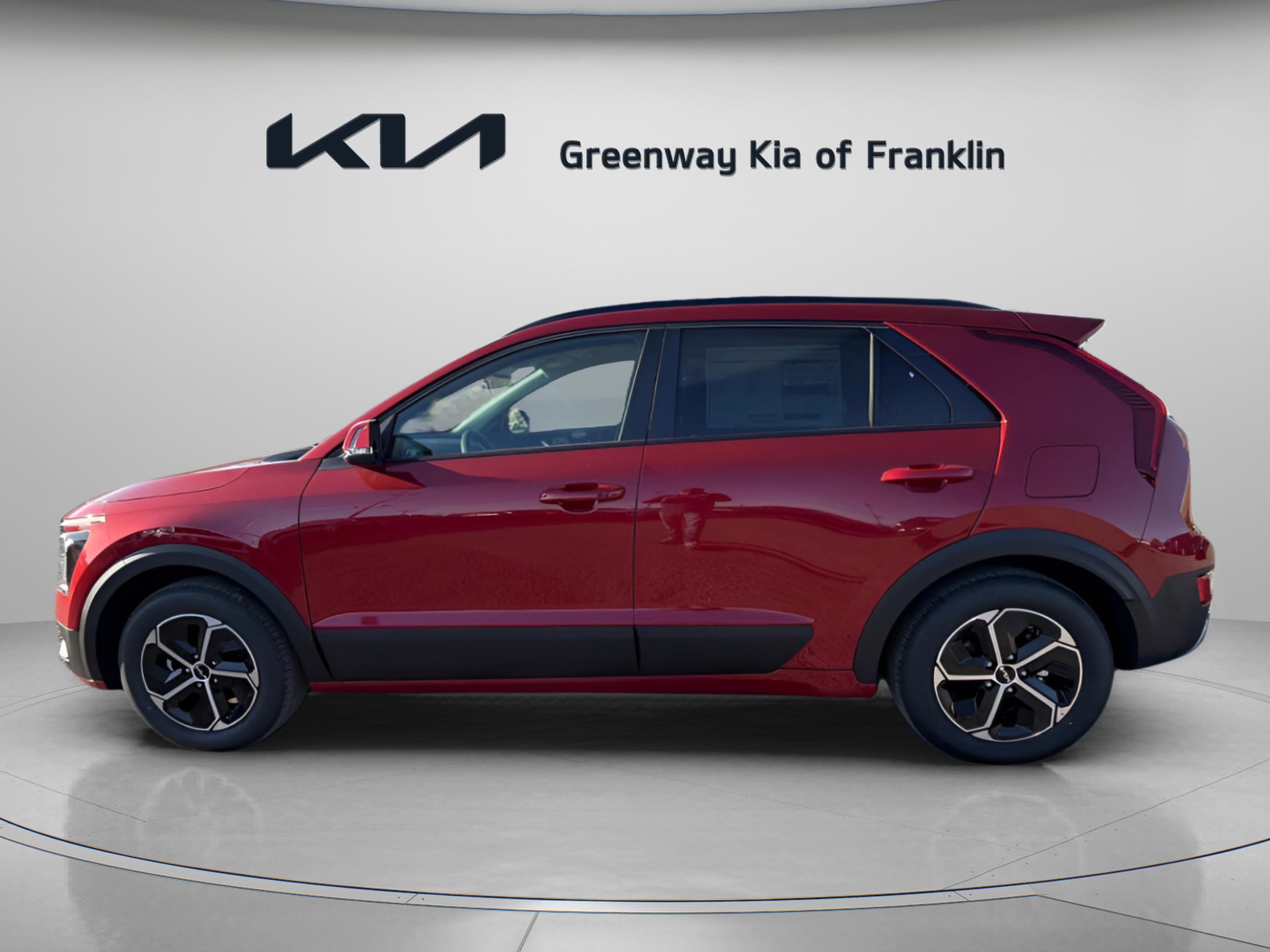 2026 Kia Niro EX photo 3