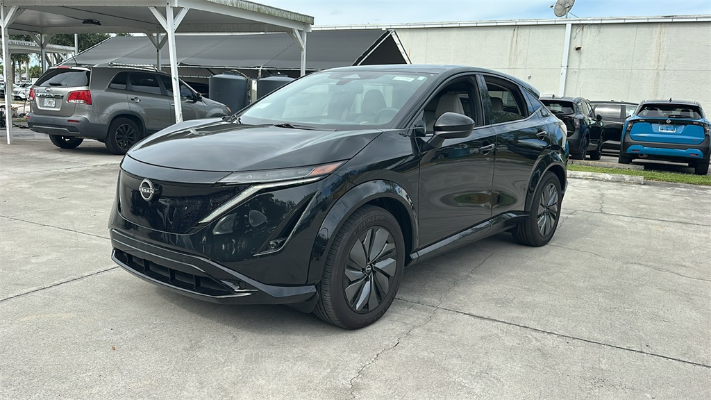 2025 Nissan ARIYA Engage e-4ORCE photo 3